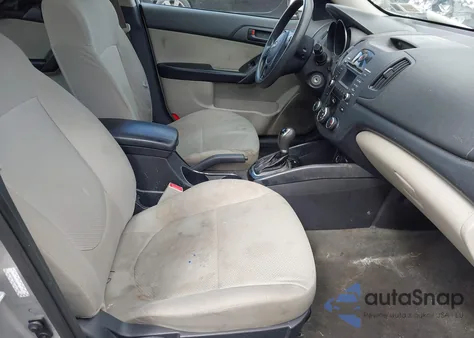 2012 Kia Forte Ex z USA, uszkodzony, nr VIN KNAFU4A22C5553128